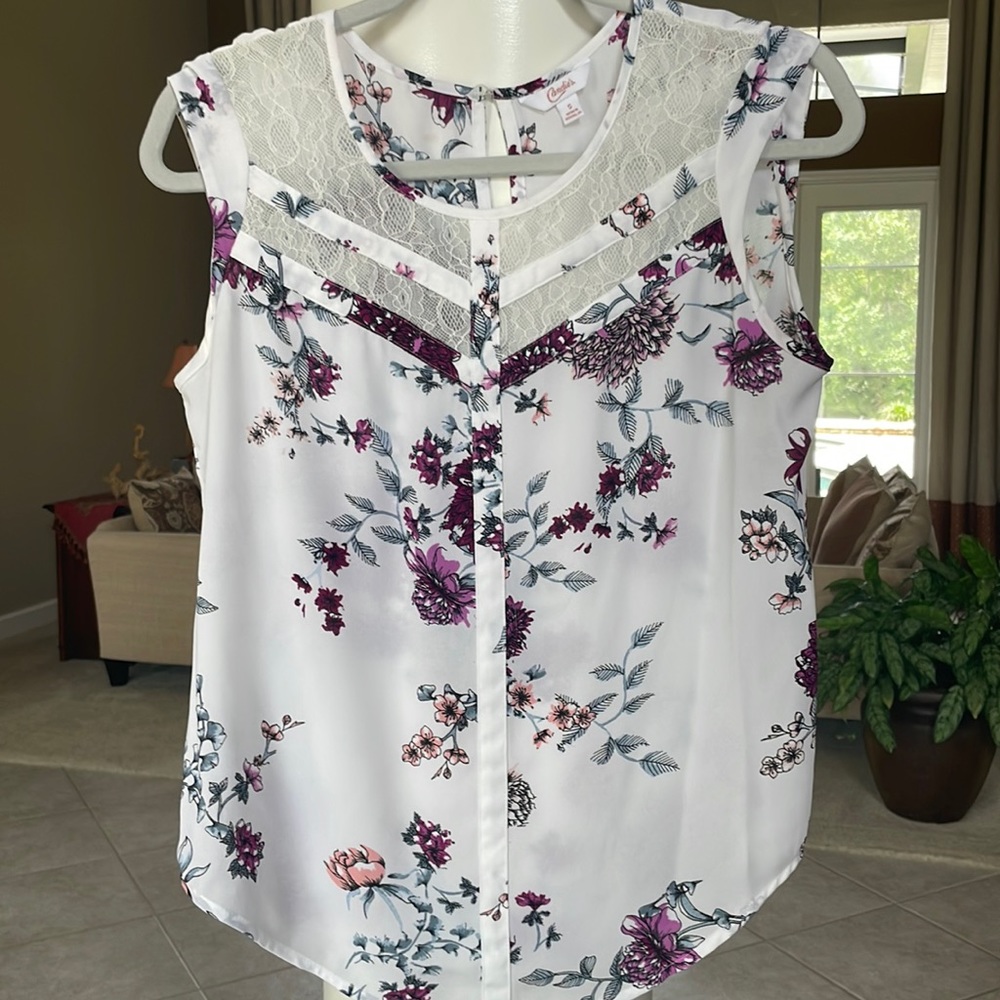 Candie’s floral top, size small